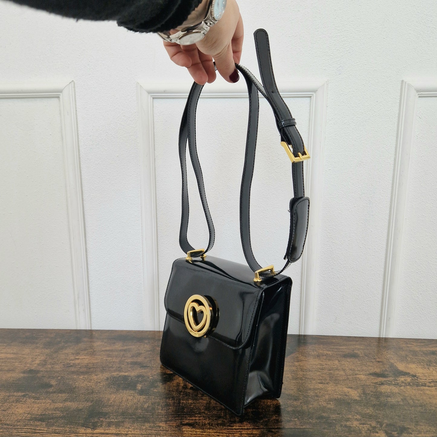 Borsa Moschino nera cuore oro