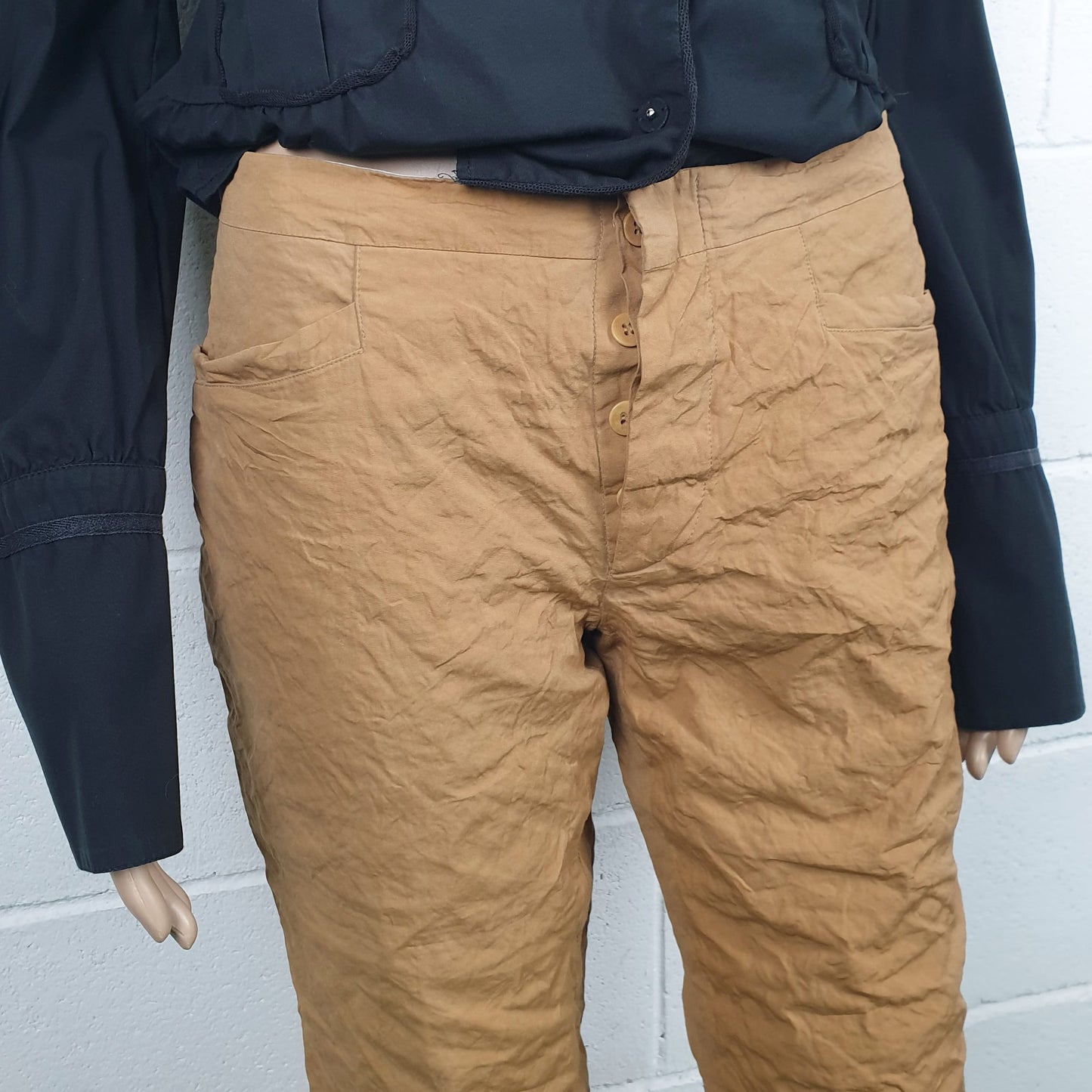 Pantaloni Romeo Gigli estate 2001