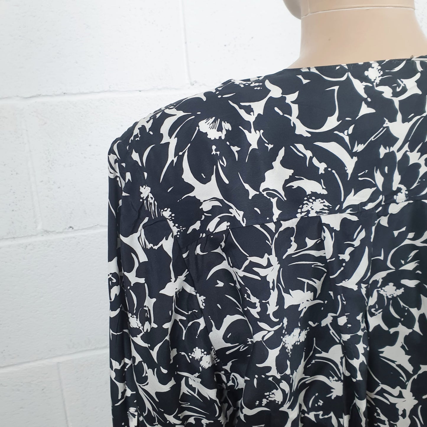 Blusa Balloon a fiori in pura seta