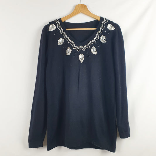 Maglione nero con perle