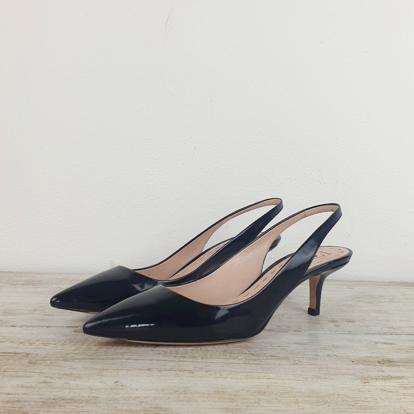 slingback MiuMiu vernice nera