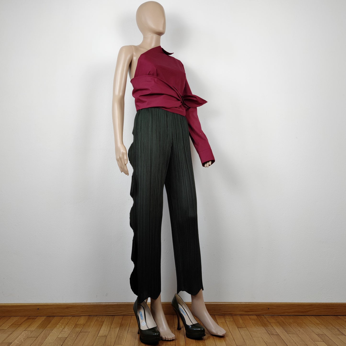 Pantaloni Issey Miyake Pleats Please verde bosco