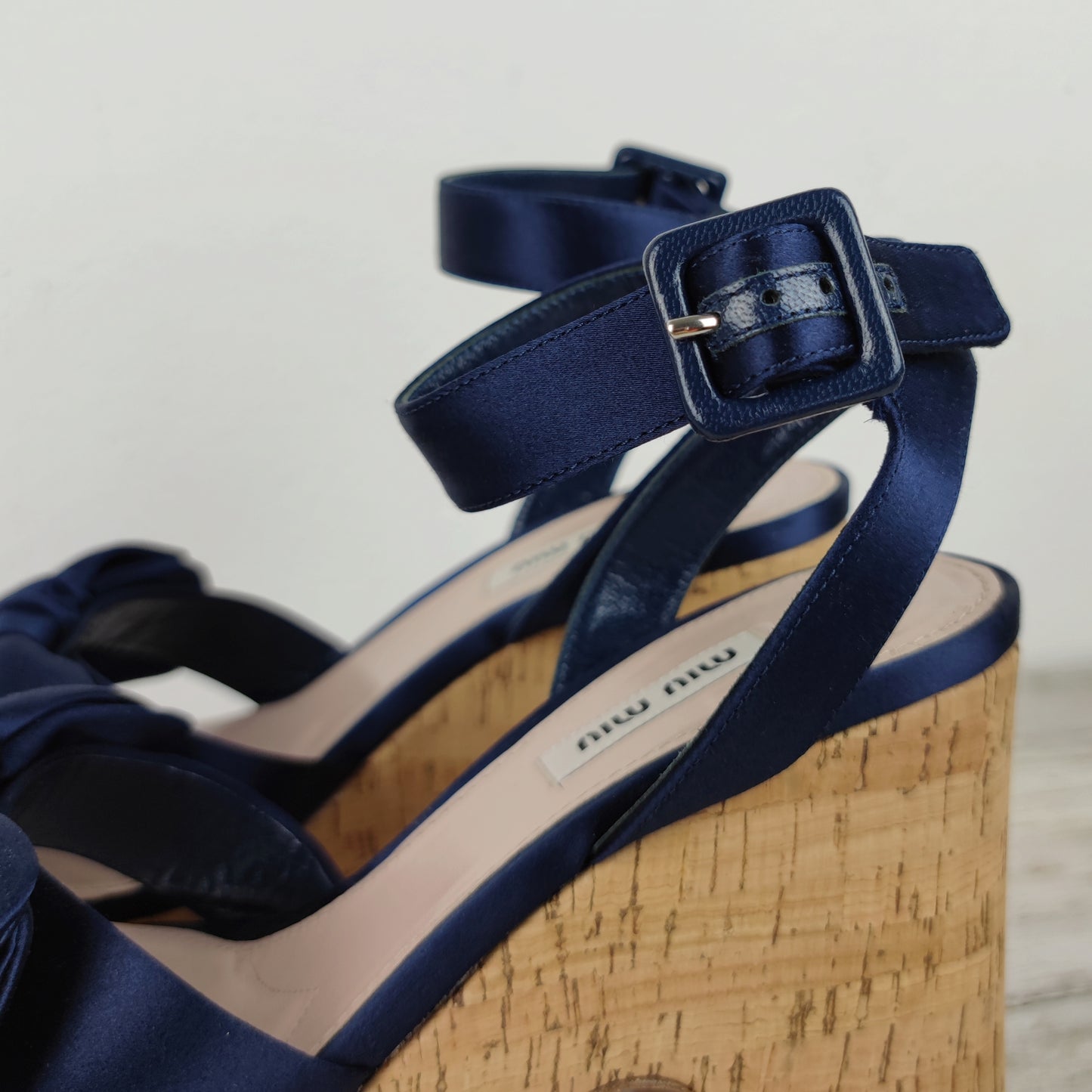 Zeppe MiuMiu sughero e raso blu