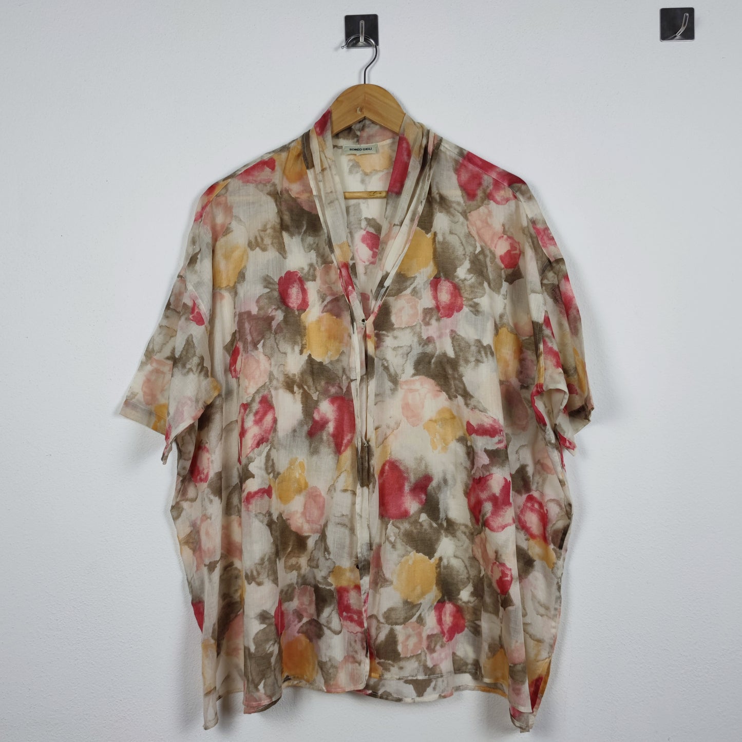 camicia a fiori Romeo Gigli estate 1988