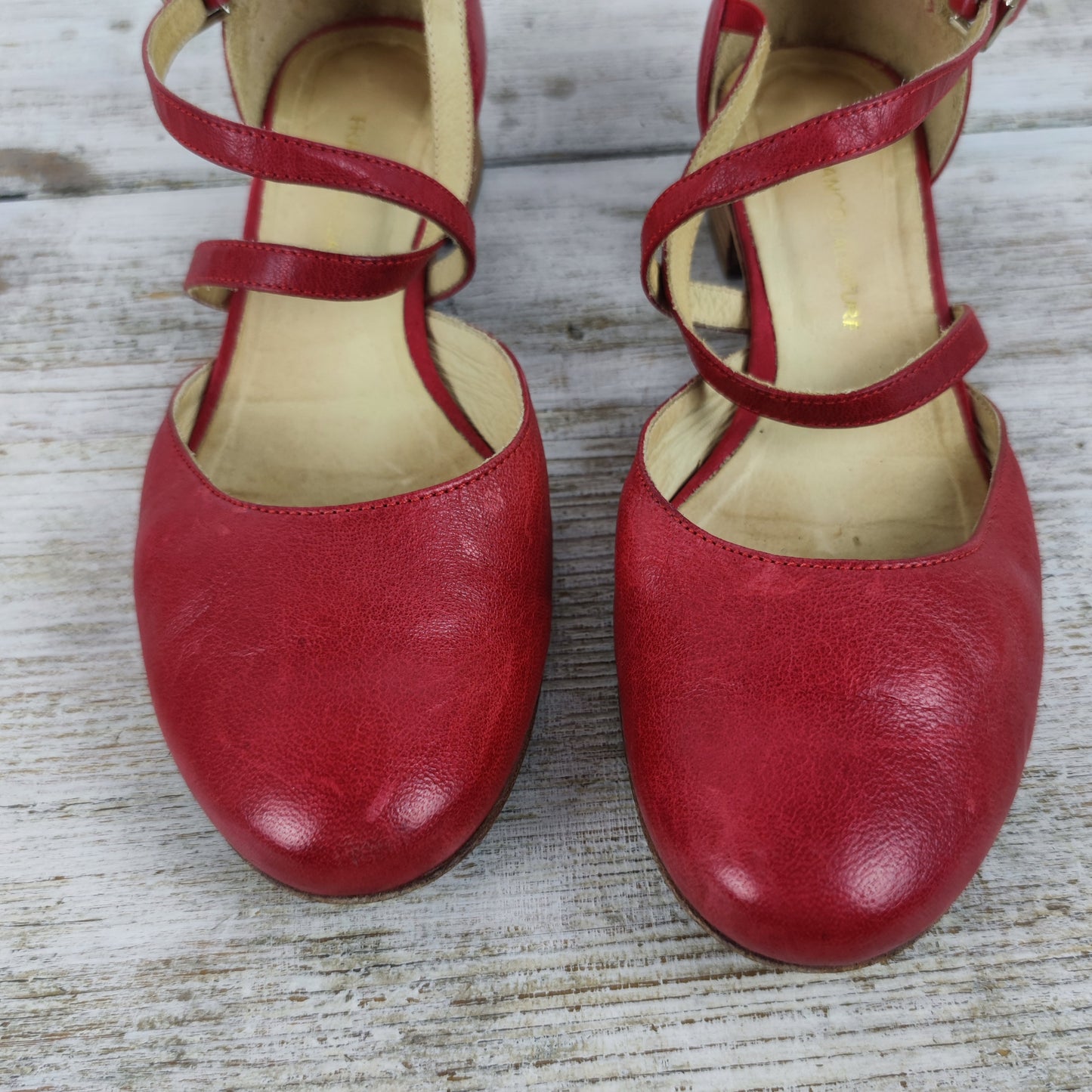 ballerine in pelle rossa con incrocio