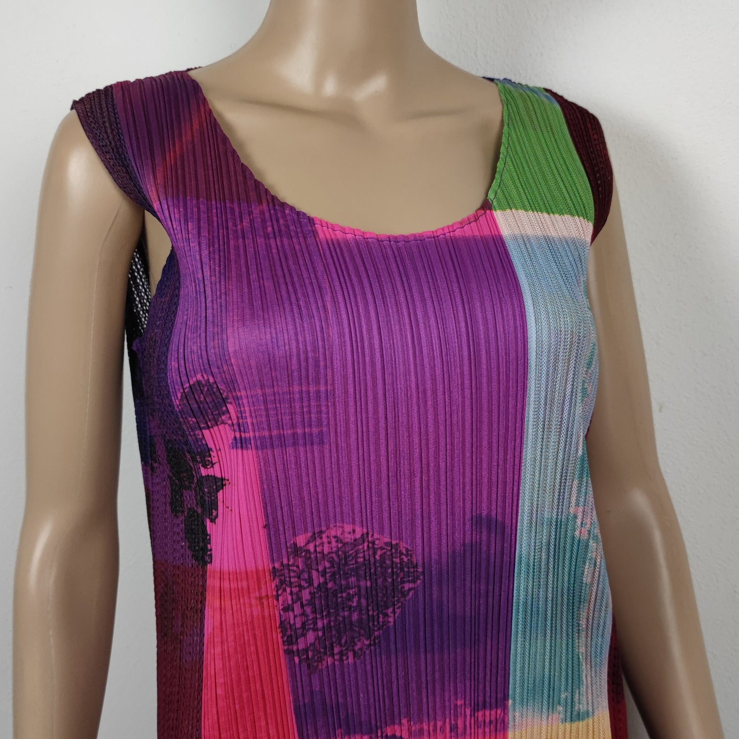 abito multicolor Pleats Please di Issey Miyake