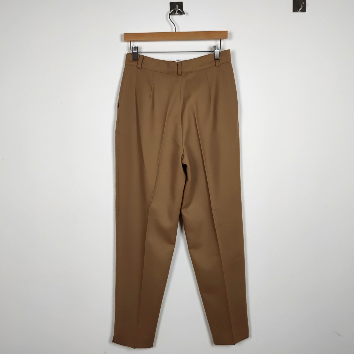 pantaloni a vita alta cammello