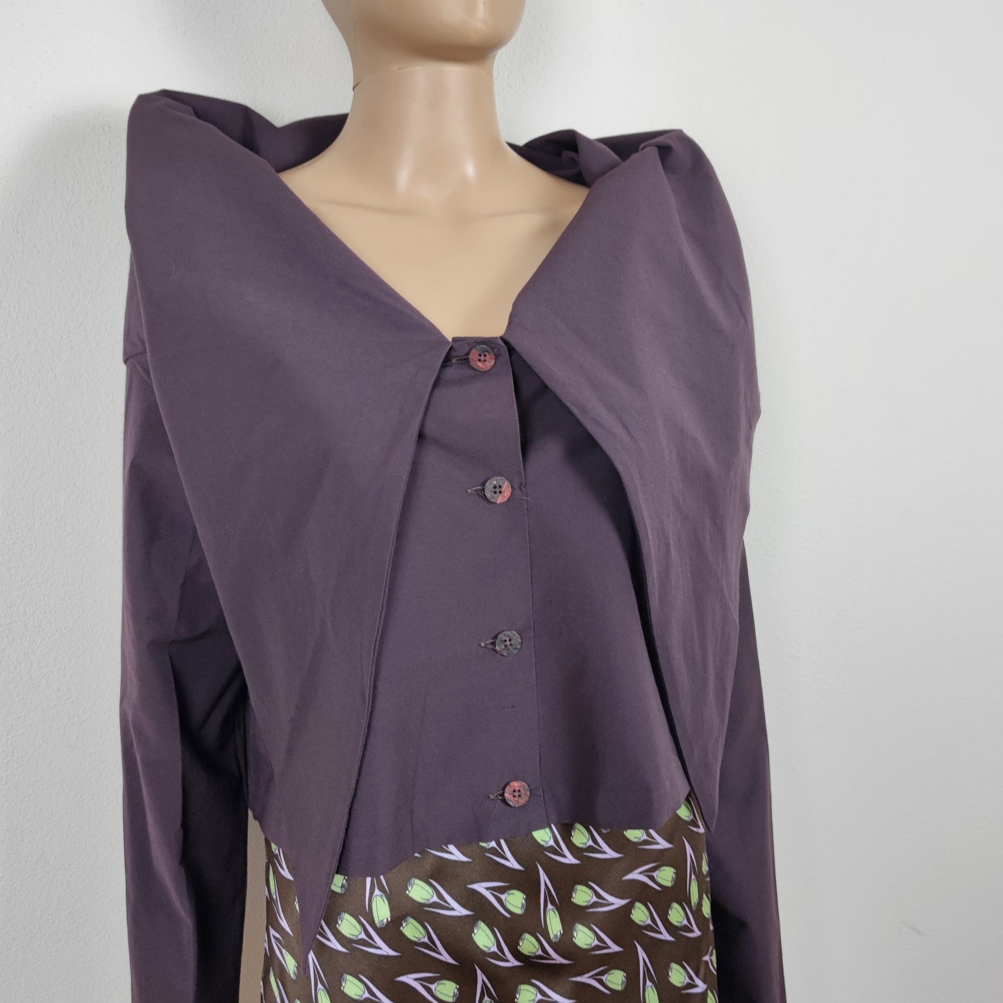 camicia Romeo Gigli viola con maxi collo