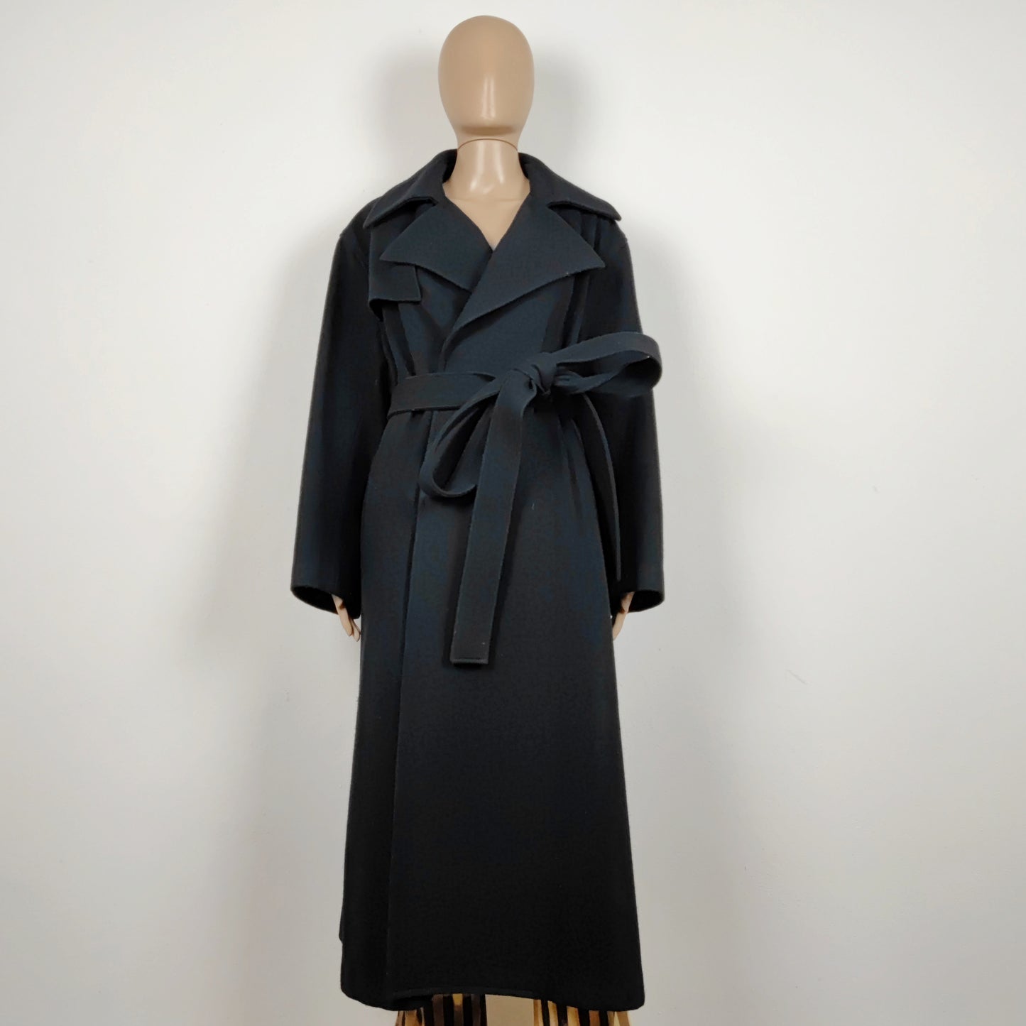 Cappotto nero Yohji Yamamoto