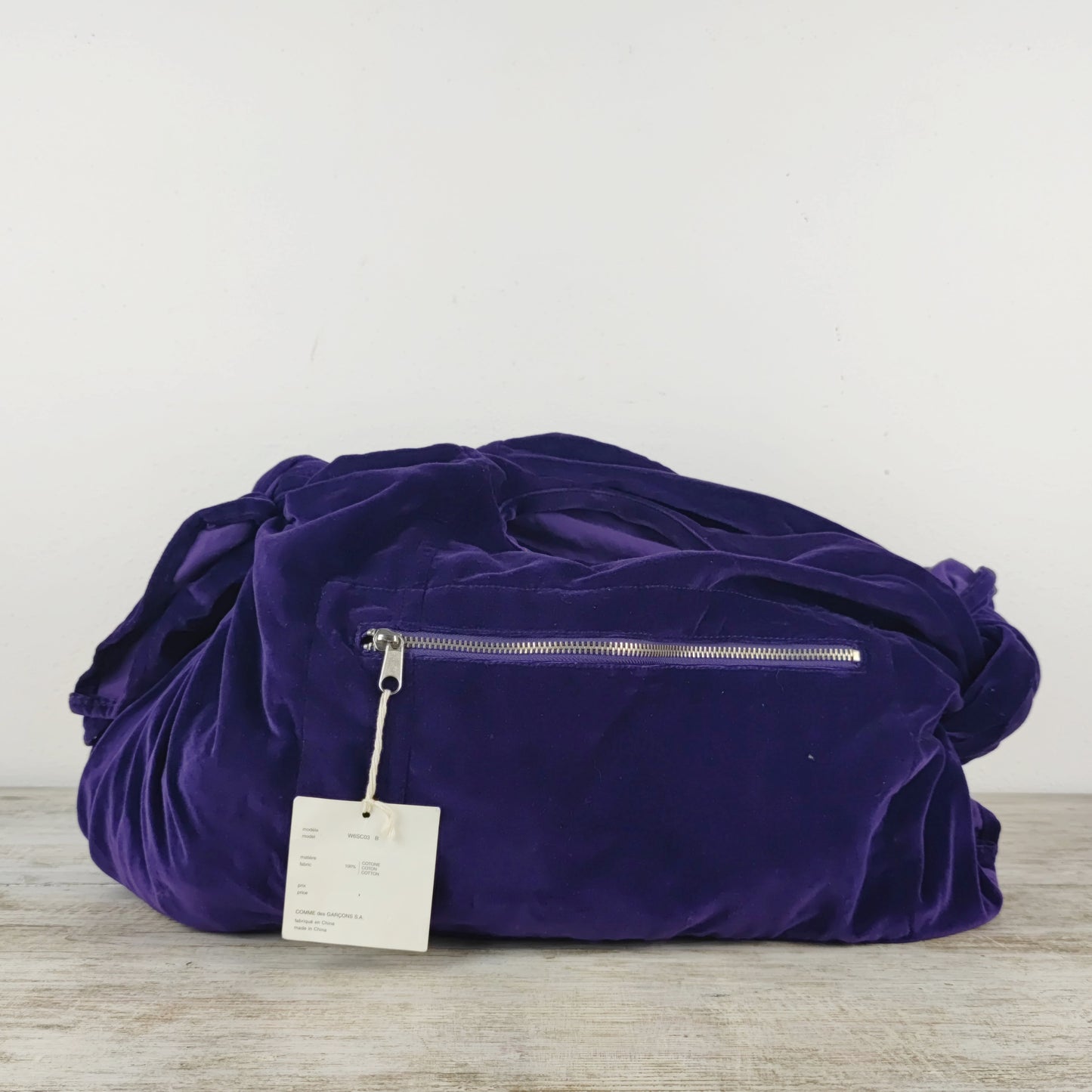 Borsa Comme des Garçons in velluto viola