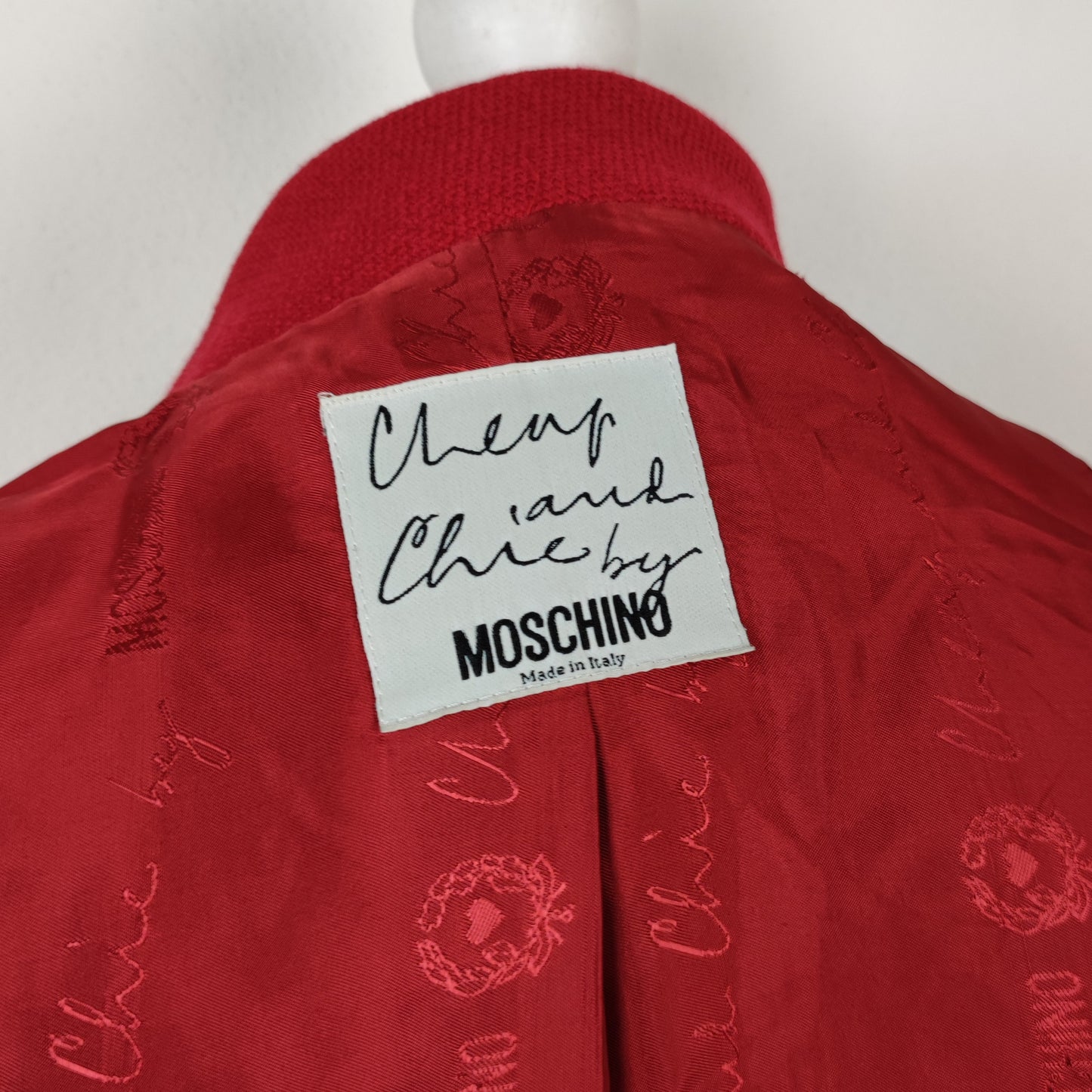 Giacca rossa Moschino Cheap and Chic