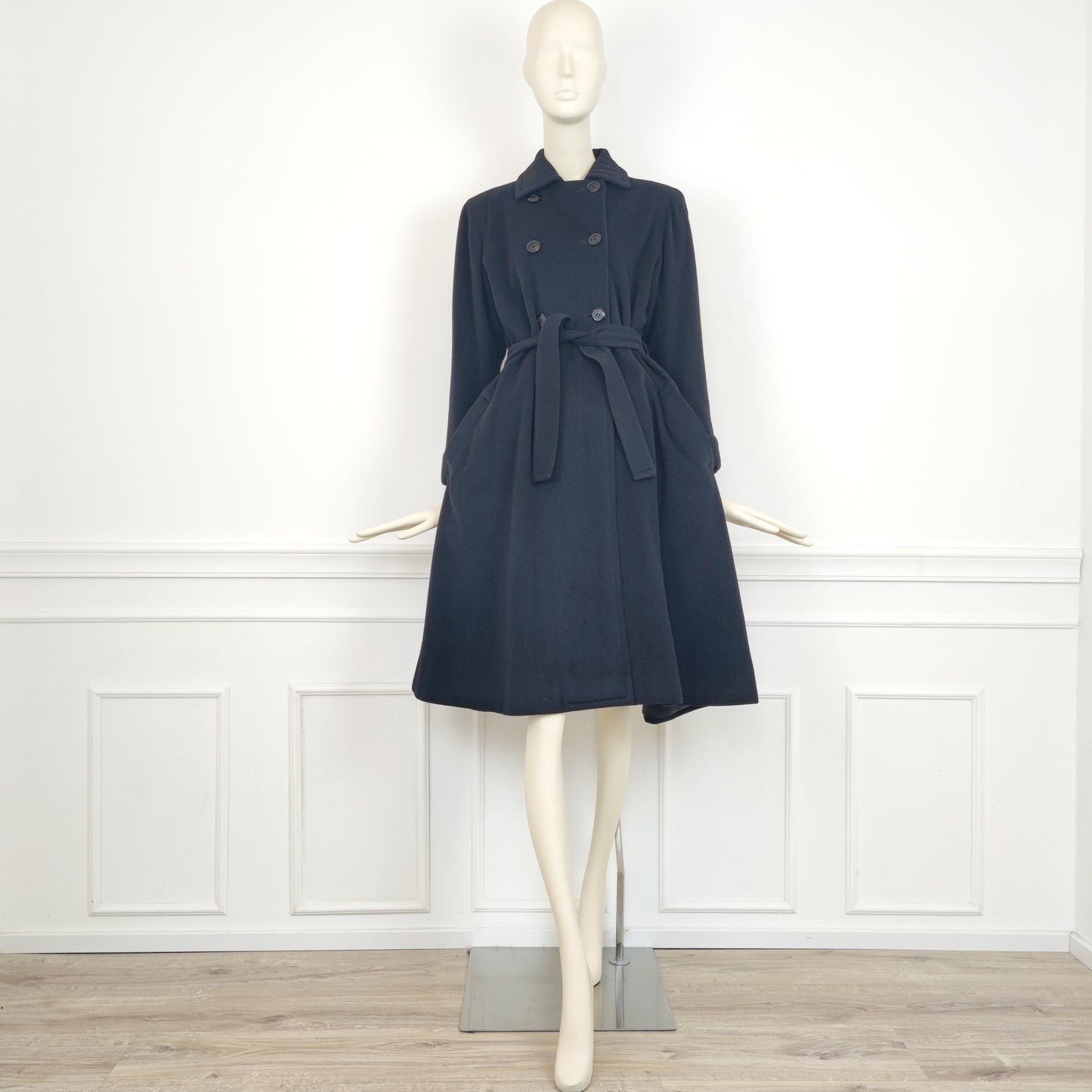 Cappotto nero Yves Saint Laurent rive Gauche