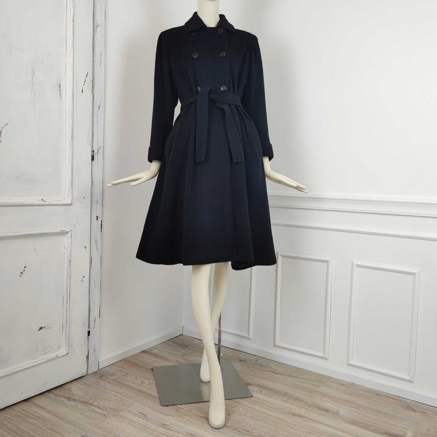 Cappotto nero Yves Saint Laurent rive Gauche