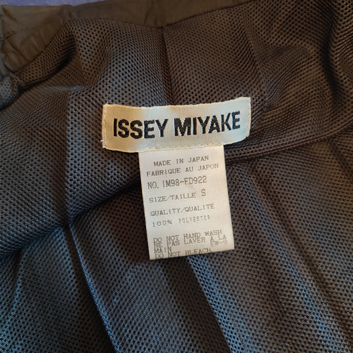 Giacca grigio antracite Issey Miyake